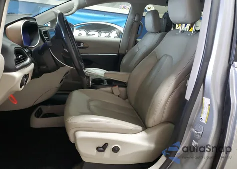 2018 Chrysler Pacifica Touring L из США, поврежденный, VIN 2C4RC1BG0JR194230